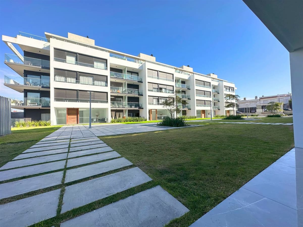 Lamorte Mills — Residencial · Colaboración BIM en Prado, Montevideo, Uruguay
